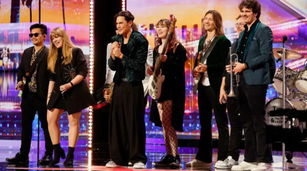 Tom Sandoval Wows America's Got Talent Judges With Emotional Performance